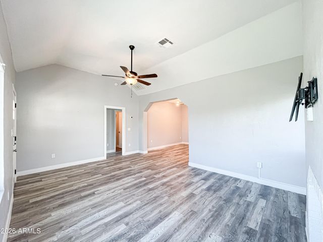 1936 E YALE Street, Phoenix, AZ 85006
