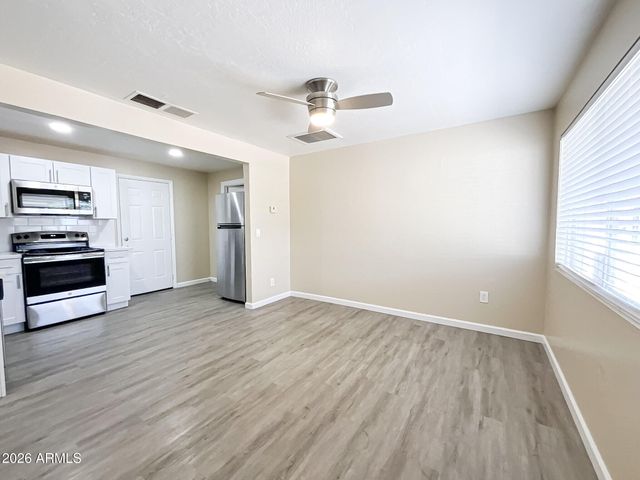 1936 E YALE Street, Phoenix, AZ 85006