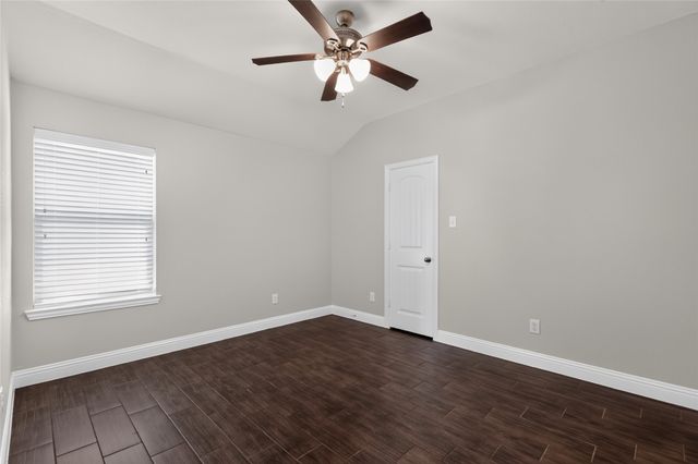 7526 Park Avenue, Forest Hill, TX 76140