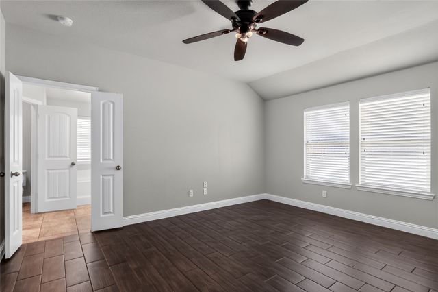 7526 Park Avenue, Forest Hill, TX 76140