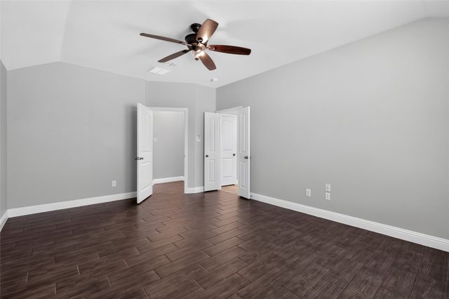 7526 Park Avenue, Forest Hill, TX 76140