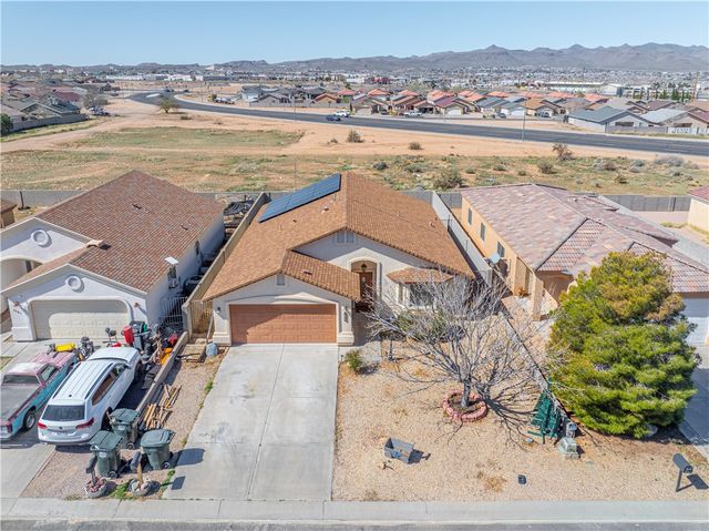 3445 N Apache Street, Kingman, AZ 86401