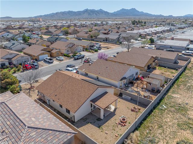 3445 N Apache Street, Kingman, AZ 86401