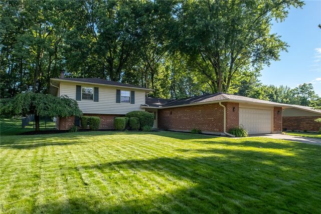 1711 Washington Creek Lane, Washington Twp, OH 45458