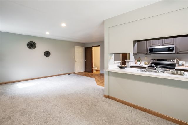 1711 Washington Creek Lane, Washington Twp, OH 45458