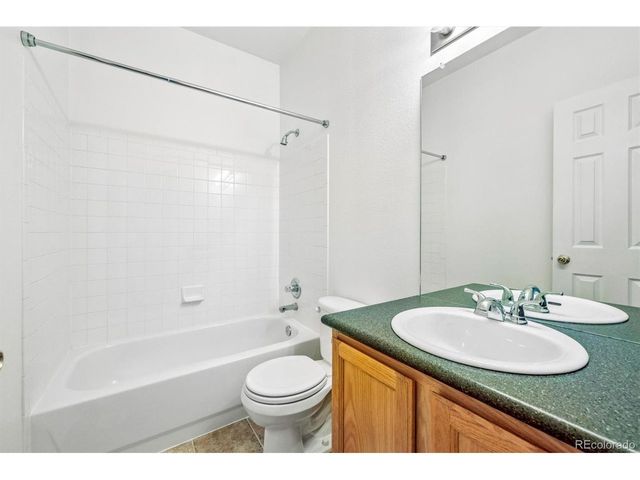 4160 E 119th Pl A, Thornton, CO 80233