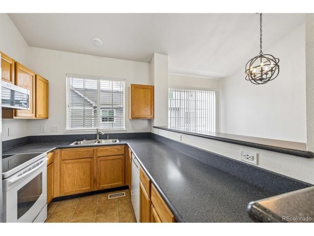 4160 E 119th Pl A, Thornton, CO 80233
