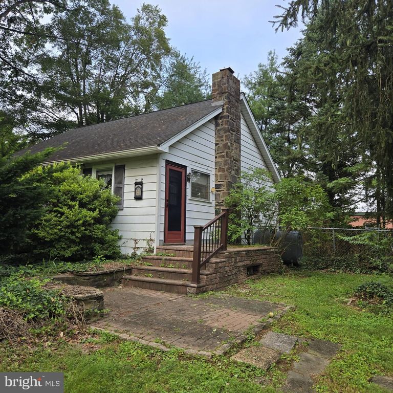 2937 DEKALB PIKE, Norristown, PA 19401