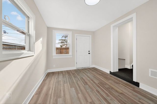 5413 S Springfield Avenue, Chicago, IL 60632