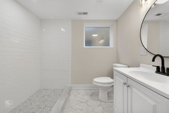 5413 S Springfield Avenue, Chicago, IL 60632