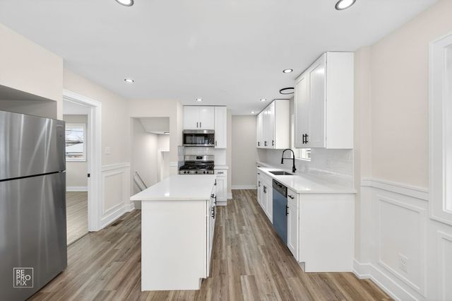 5413 S Springfield Avenue, Chicago, IL 60632