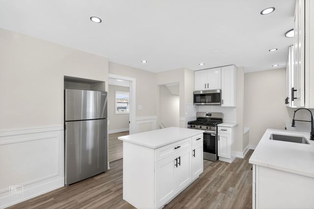 5413 S Springfield Avenue, Chicago, IL 60632