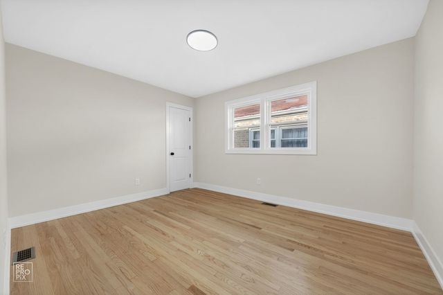 5413 S Springfield Avenue, Chicago, IL 60632