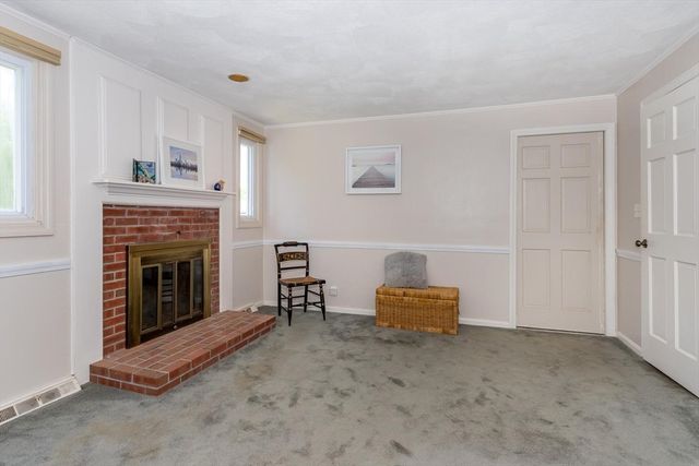 6 Raven Road, Canton, MA 02021