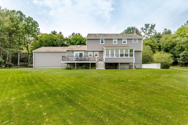 6 Raven Road, Canton, MA 02021