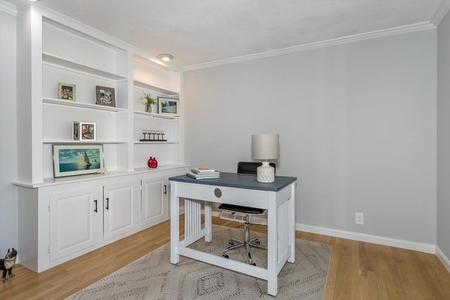 6 Raven Road, Canton, MA 02021