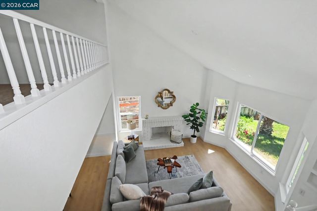 1940 Gateway Dr, Oakley, CA 94561