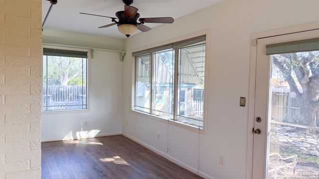 1445 Devin, New Braunfels, TX 78130