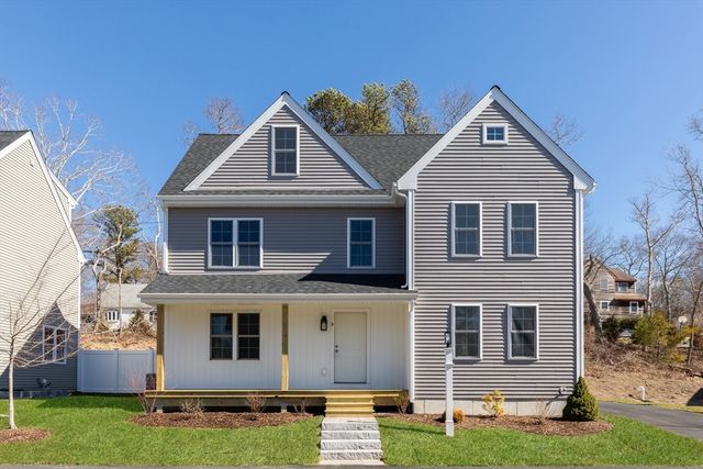 1234-4 State Rd 4, Plymouth, MA 02360