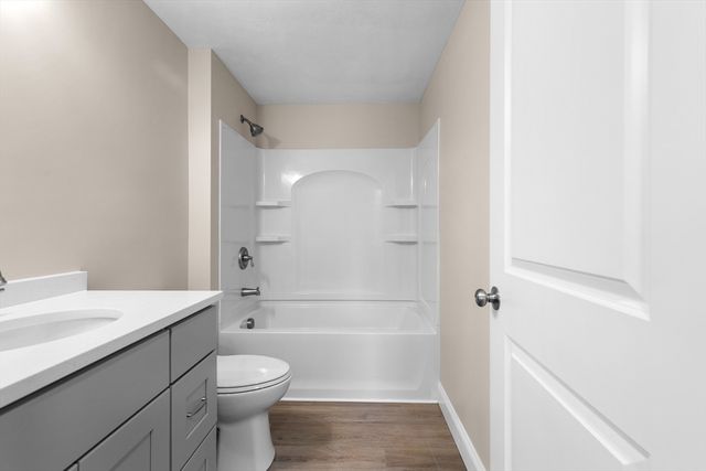 1234-4 State Rd 4, Plymouth, MA 02360