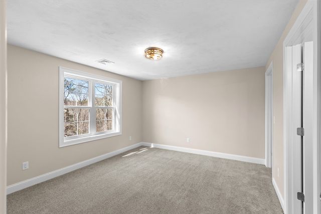 1234-4 State Rd 4, Plymouth, MA 02360