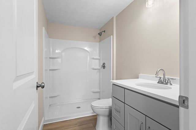 1234-4 State Rd 4, Plymouth, MA 02360