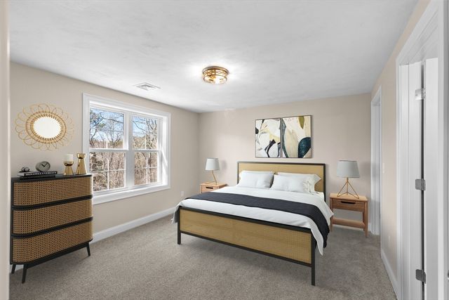 1234-4 State Rd 4, Plymouth, MA 02360