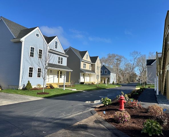 1234-4 State Rd 4, Plymouth, MA 02360