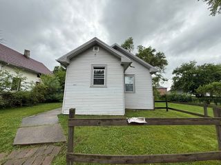 201 N Cottage Avenue, Kankakee, IL 60901
