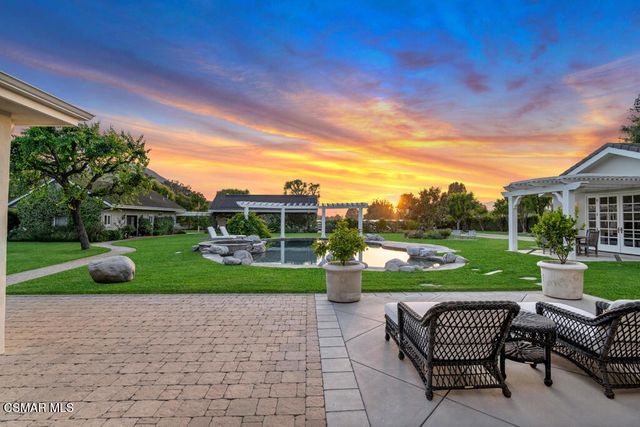 1917 Brittany Park Road, Camarillo, CA 93012