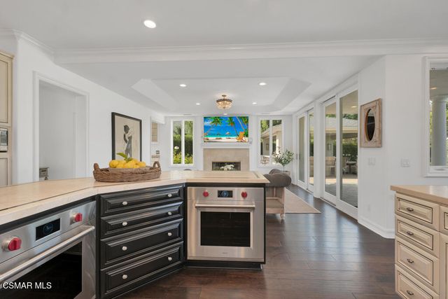 1917 Brittany Park Road, Camarillo, CA 93012