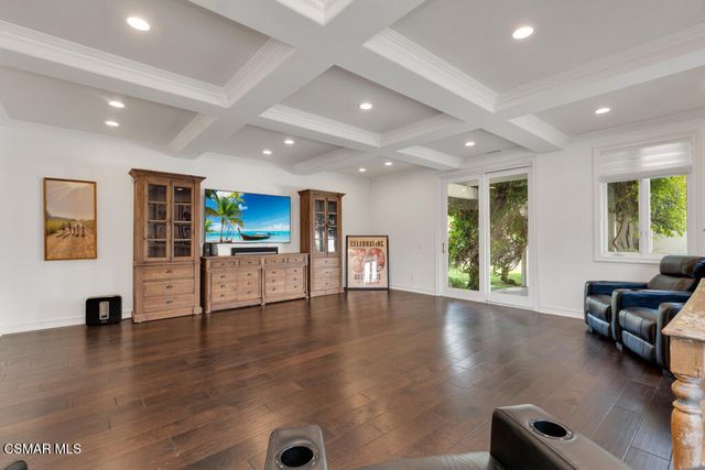 1917 Brittany Park Road, Camarillo, CA 93012