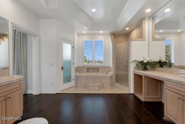1917 Brittany Park Road, Camarillo, CA 93012