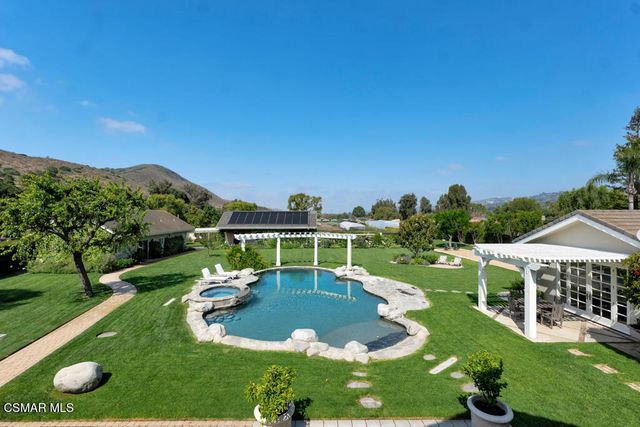 1917 Brittany Park Road, Camarillo, CA 93012
