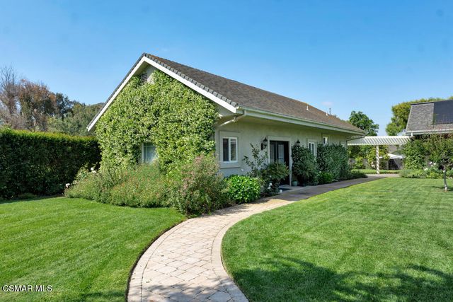 1917 Brittany Park Road, Camarillo, CA 93012