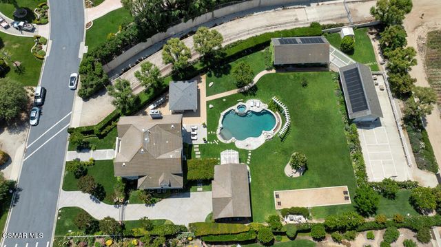 1917 Brittany Park Road, Camarillo, CA 93012