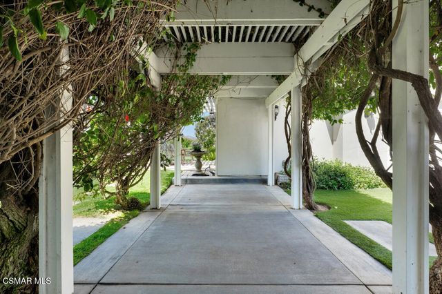 1917 Brittany Park Road, Camarillo, CA 93012