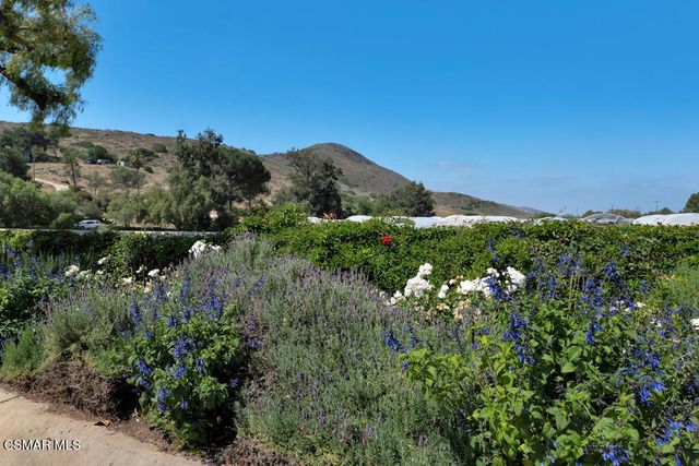 1917 Brittany Park Road, Camarillo, CA 93012