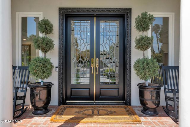 1917 Brittany Park Road, Camarillo, CA 93012