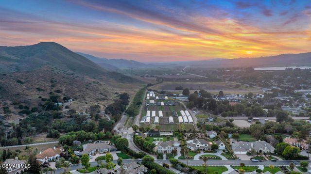 1917 Brittany Park Road, Camarillo, CA 93012