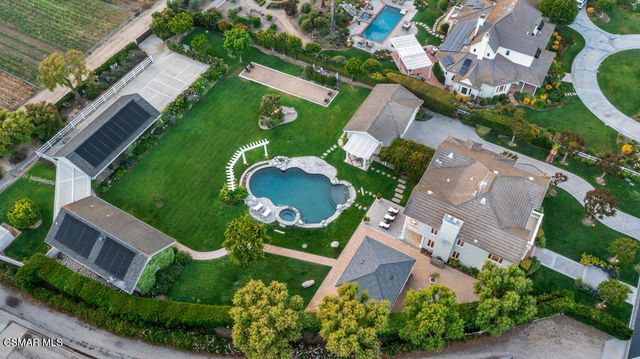 1917 Brittany Park Road, Camarillo, CA 93012