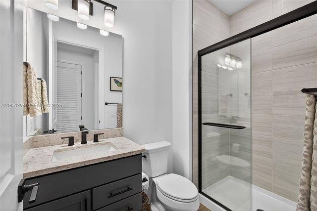 10752 Northbrook Cir, Palm Beach Gardens, FL 33412