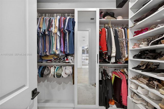 10752 Northbrook Cir, Palm Beach Gardens, FL 33412