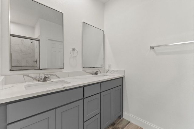 3045 Barling Street, Greenville, TX 75401