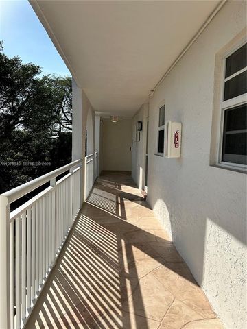 1541 S Ocean Blvd 415, Lauderdale By The Sea, FL 33062