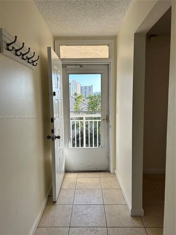 1541 S Ocean Blvd 415, Lauderdale By The Sea, FL 33062