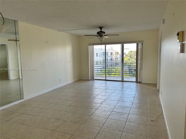 1541 S Ocean Blvd 415, Lauderdale By The Sea, FL 33062