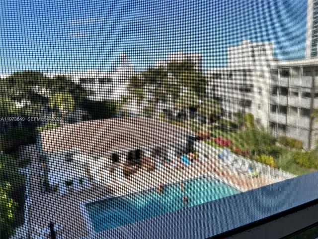 1541 S Ocean Blvd 415, Lauderdale By The Sea, FL 33062