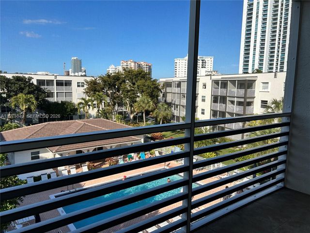 1541 S Ocean Blvd 415, Lauderdale By The Sea, FL 33062