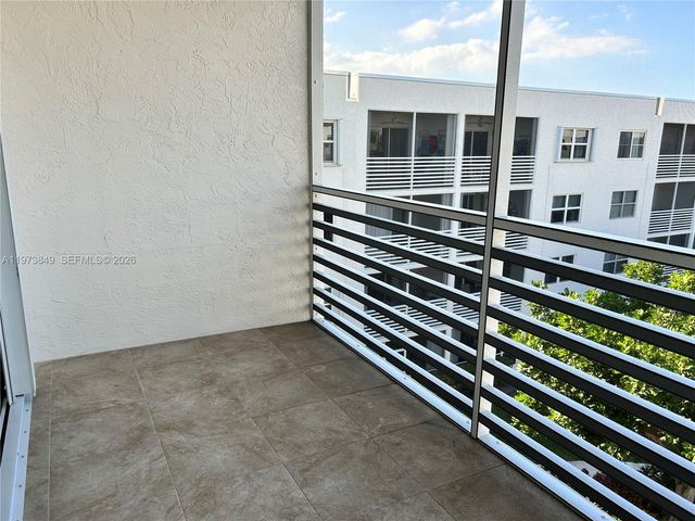 1541 S Ocean Blvd 415, Lauderdale By The Sea, FL 33062